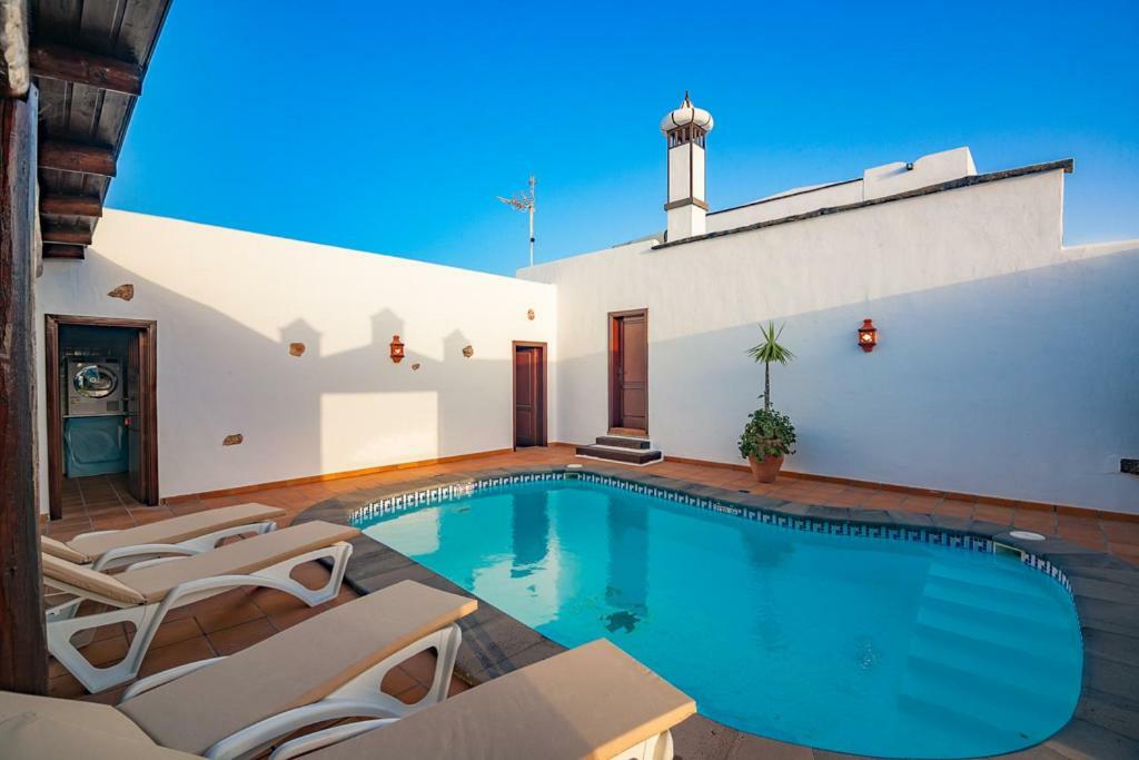 Villa Eloisa Tinajo Exteriör bild