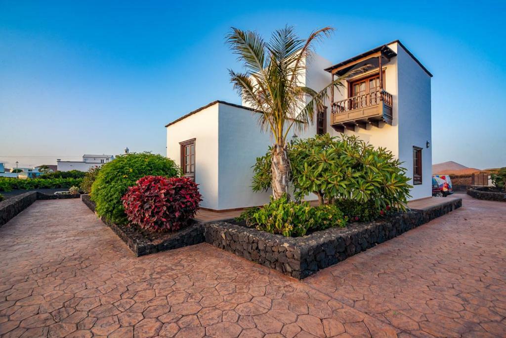 Villa Eloisa Tinajo Exteriör bild